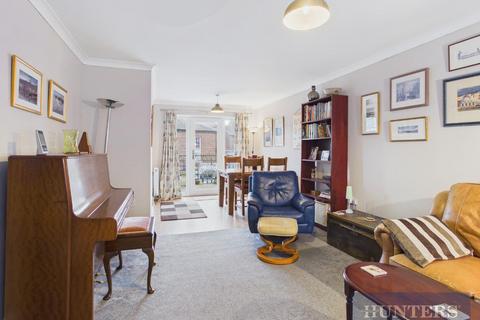 3 bedroom semi-detached house for sale, Cooks Row, Scarborough