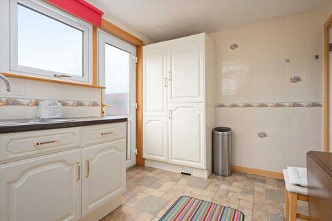 undefined, Dalgety Bay KY11