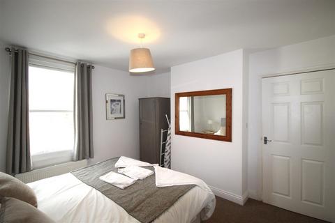 1 bedroom apartment to rent, Park Street, Cheltenham
