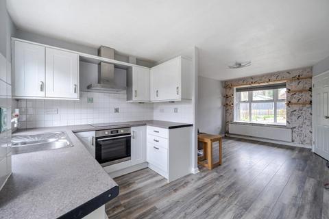 2 bedroom end of terrace house for sale, Chineham,  Hampshire,  RG24
