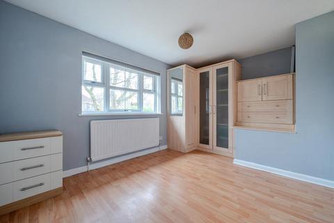 2 bedroom end of terrace house for sale, Chineham,  Hampshire,  RG24