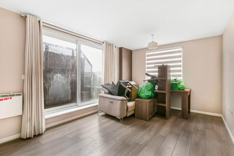 2 bedroom apartment for sale, Wooldridge Close, Feltham, TW14