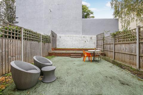 undefined, Keats Close, London, SE1 5TZ