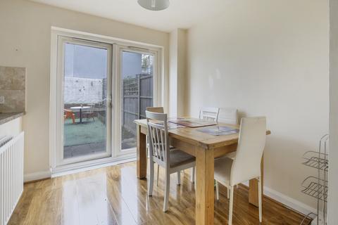 undefined, Keats Close, London, SE1 5TZ
