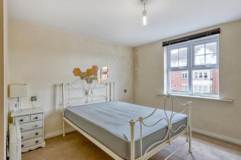2 bedroom apartment to rent, Coniston House, Chesterfield S40