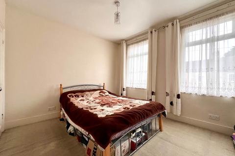 undefined, Wellington Road, London, E6 6EB