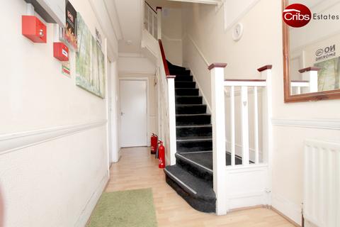 5 bedroom house share to rent, SW19 3DJ