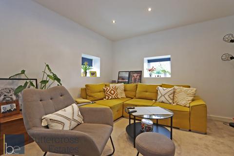 2 bedroom flat for sale, Maltings View, George Street, Newark