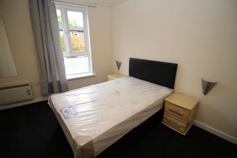 2 bedroom flat to rent, 71 Boundary Lane, Manchester, Manchester, Lancashire, M15