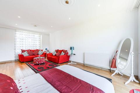 undefined, Moordown, Woolwich, London, SE18