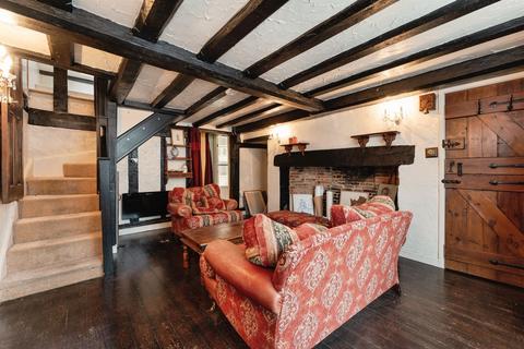 3 bedroom character property for sale, Market Place, Mildenhall, Bury St. Edmunds
