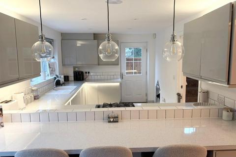 3 bedroom end of terrace house for sale, Cantium Place, Snodland