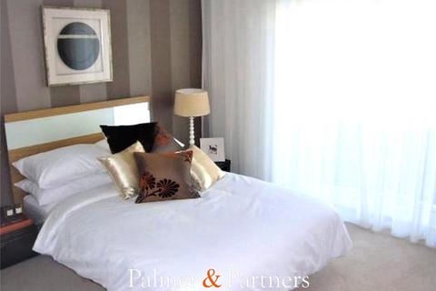 2 bedroom apartment for sale, Hawkins Road, Colchester, Essex, CO2