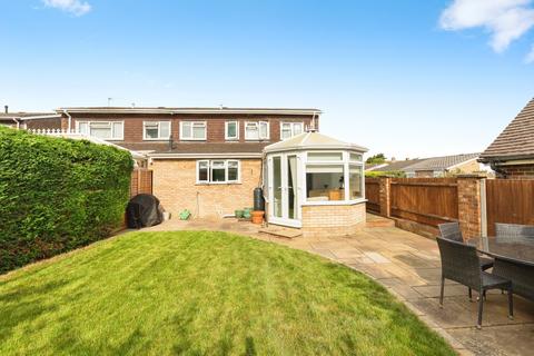 3 bedroom semi-detached house for sale, Romany Close, Letchworth Garden City, SG6