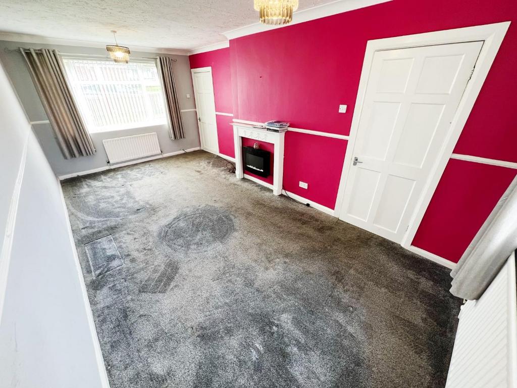 Lounge / Dining room