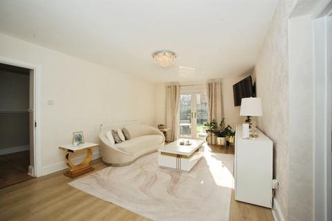 5 bedroom detached house for sale, Mill Lane, Cross Inn, Pontyclun