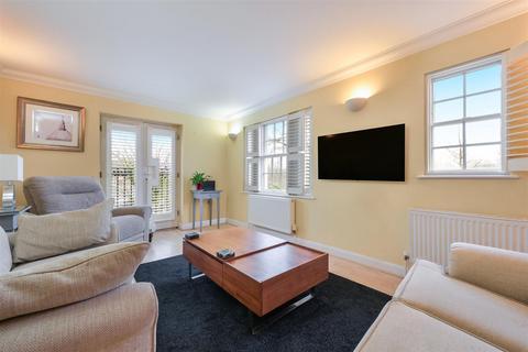 undefined, Station Road, Merstham Redhill RH1