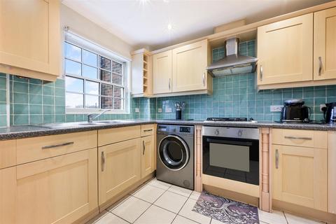 undefined, Station Road, Merstham Redhill RH1