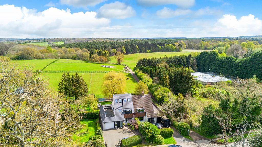 HEATH FARM COTTAGES, 3 DRONE (4).jpg