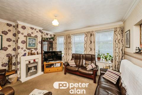 3 bedroom semi-detached house for sale, Heol Gwyrosydd, Penlan, Swansea