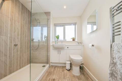 2 bedroom apartment for sale, Weavers Court, Sudbury