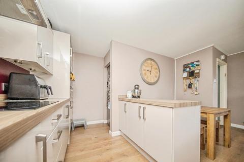 3 bedroom semi-detached house for sale, Sawston Close, Ipswich