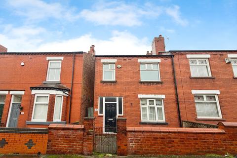 3 bedroom terraced house for sale, Throstlenest Avenue, Wigan, WN6
