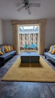 undefined, Room 3, 373 Burley road Burley Leeds
