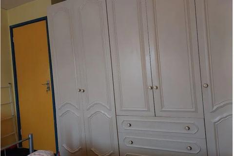 undefined, Dengayne, Basildon SS14