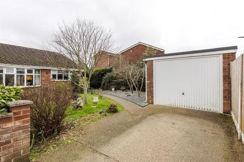 undefined, Oundle Close, Scunthorpe