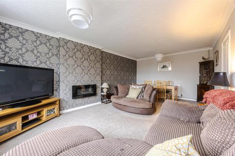 undefined, Oundle Close, Scunthorpe