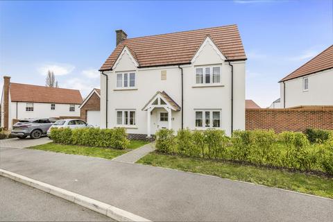 3 bedroom detached house for sale, Shriever Drive, Finchingfield, Braintree