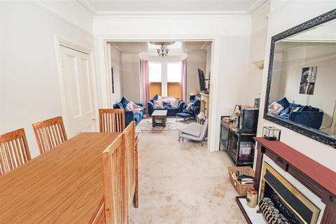3 bedroom semi-detached house for sale, Avenue Road, Leigh-On-Sea