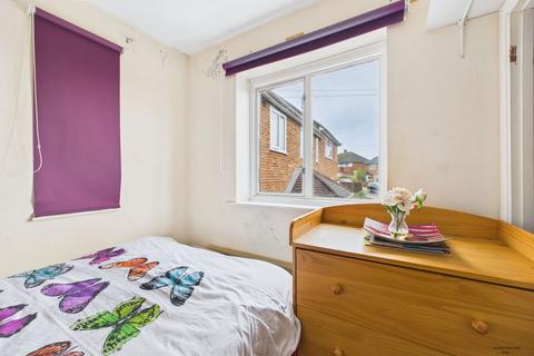 3 bedroom semi-detached house for sale, Amethyst Avenue, Chatham ME5