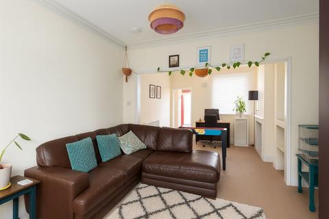 3 bedroom terraced house for sale, Derby Road, Abington, Northampton