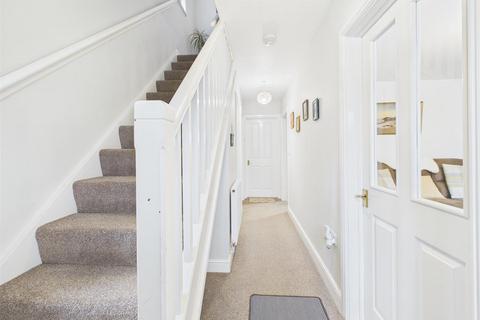undefined, Hawthorn Rise, Haverfordwest