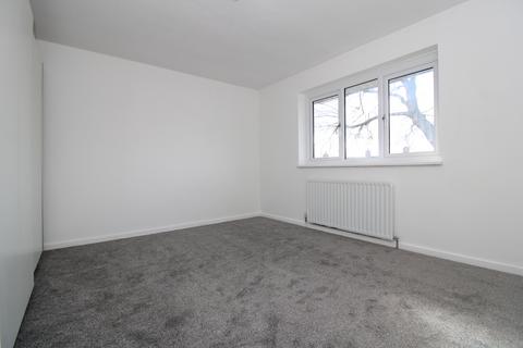 3 bedroom terraced house for sale, Edison Road, Stevenage SG2