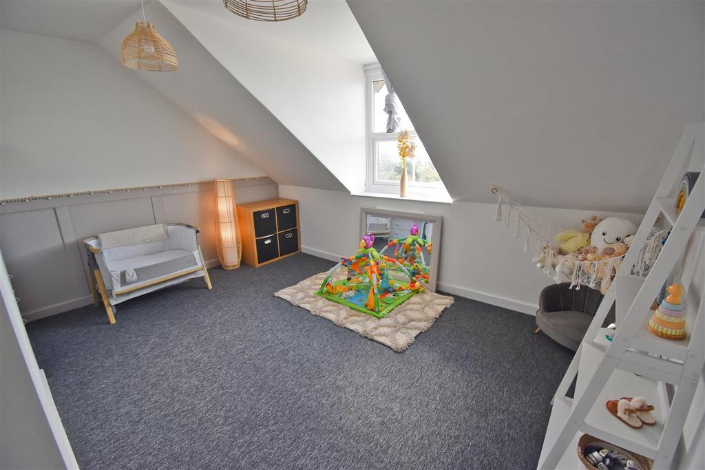 Bedroom 2.jpg