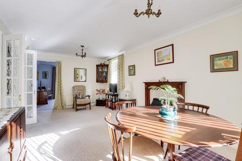 2 bedroom detached bungalow for sale, Russet Avenue, Nottingham NG4