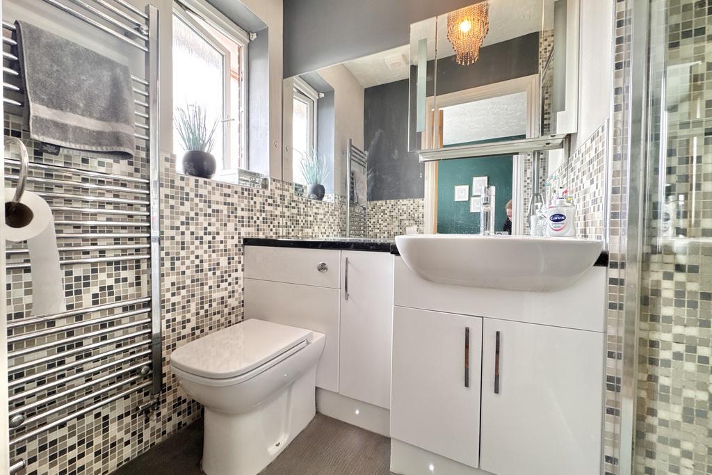 Ensuite