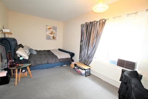 1 bedroom apartment to rent, Kettering, Northants, NN16