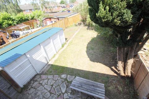 3 bedroom semi-detached house for sale, Kingston Road, Camberley