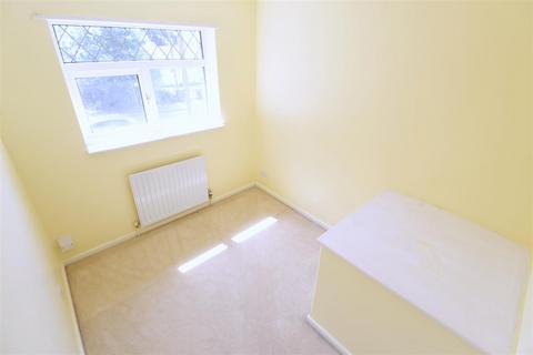 3 bedroom semi-detached house for sale, Kingston Road, Camberley