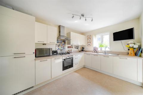 undefined, Markham Rise, Bedford