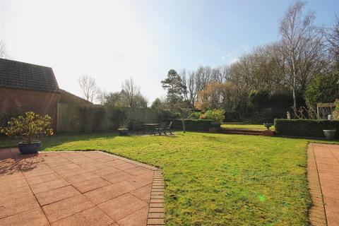undefined, Rise Lane, Catwick