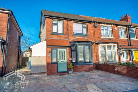 4 bedroom end of terrace house for sale, Cudworth Road, Lytham St. Annes, Lancashire