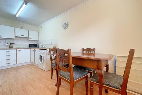 2 bedroom property for sale, Princes Road, Maldon, CM9