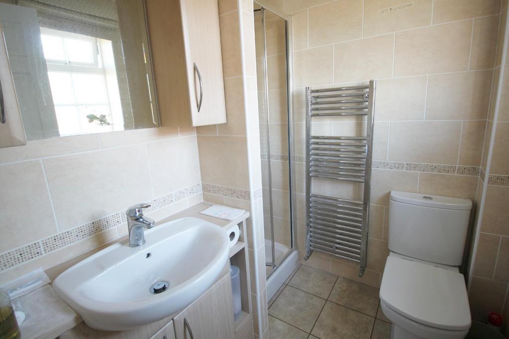 En suite.JPG