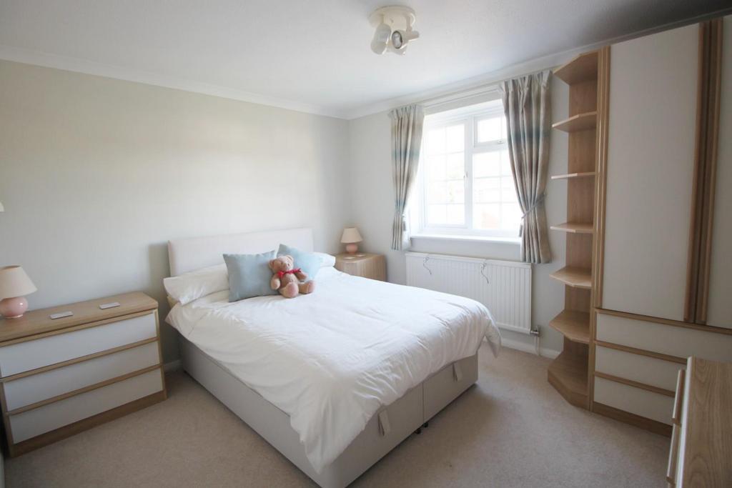 Bed 2.JPG