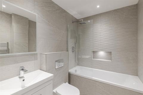 1 bedroom flat to rent, Streamside House, Uxbridge